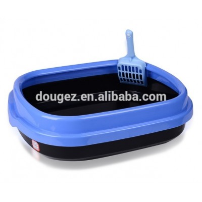 Good quality cat litter tray with scoop